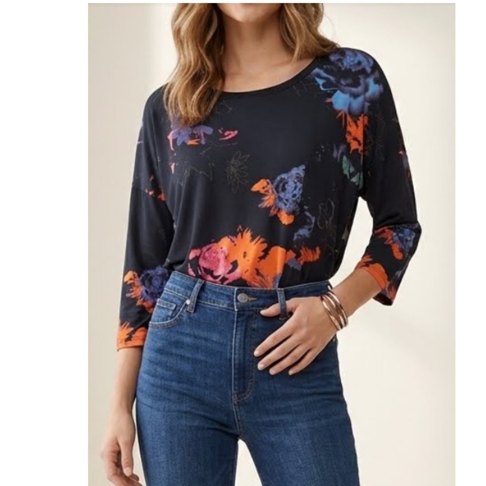 Babaton Aritzia Women S Top Watercolor‎ Floral Stretch Jersey 3/4 Sleeve Aritzia
